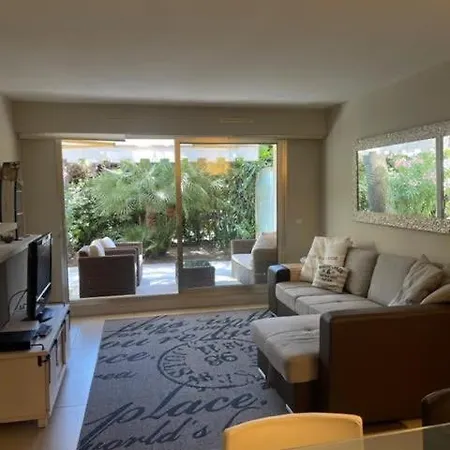 Apartment La Sumiane Antibes